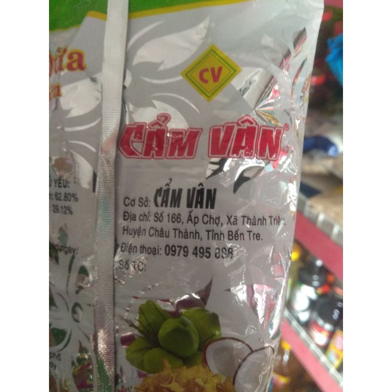 Mứt dừa sấy giòn Cẩm Vân gói 240g