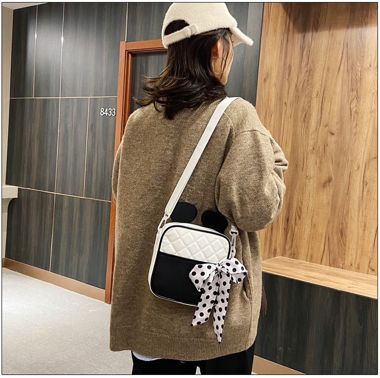 Túi Xách JASMIN NOIR Họa Tiết Caro Chần Bông Phối Nơ Thời Trang Phong Cách Cho Nữ