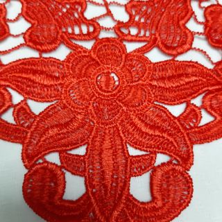 Cổ áo thêu nổi đẹp
