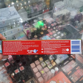 Kem đánh răng Colgate Vitamin C 90g