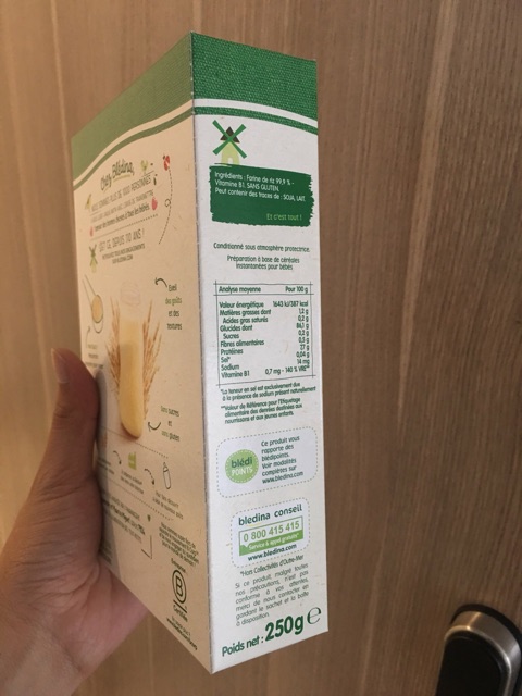 Bột lắc sữa Bledina vị tự nhiên cho bé 4/6m hộp 250g