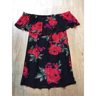 ĐẦM TRỄ VAI FOREVER 21