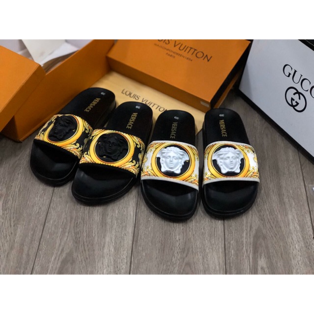 Dép lê nam versace