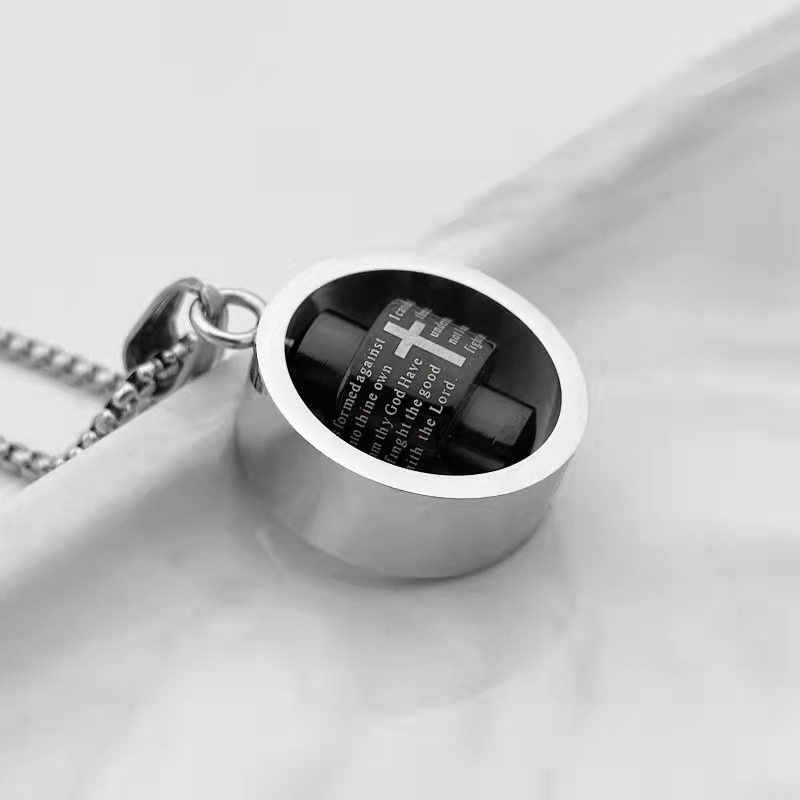 Vòng cổ thép titan mặt hình bánh xe may mắn phong cách hip hop cá tính cho nam