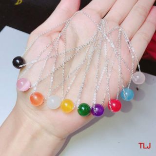 Dây bạc ta mặt đá phong thủy.
