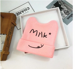 Mũ len milk