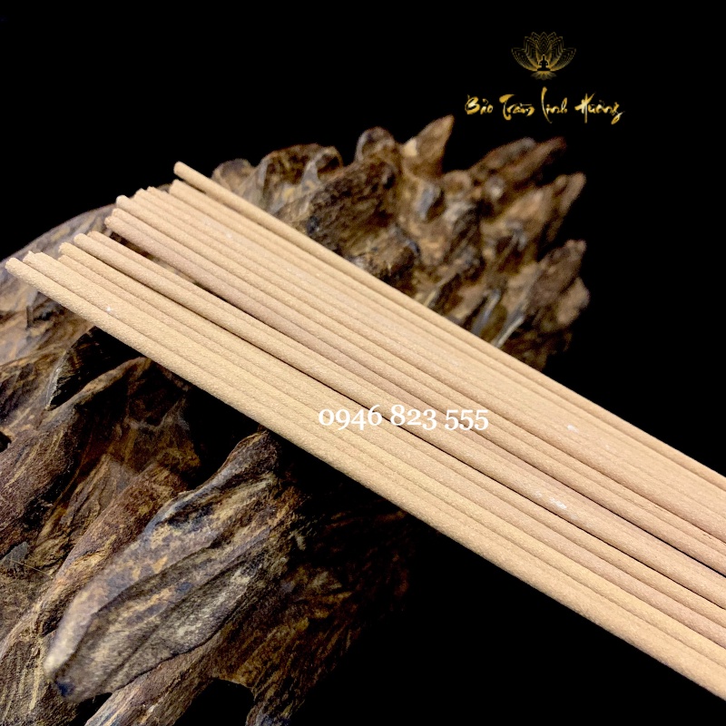 Hộp Nhang Trầm Hương Quảng Nam Cao Cấp - Hương Thơm Tự Nhiên Không Hóa Chất An Toàn Sức Khỏe Hộp 100Gr
