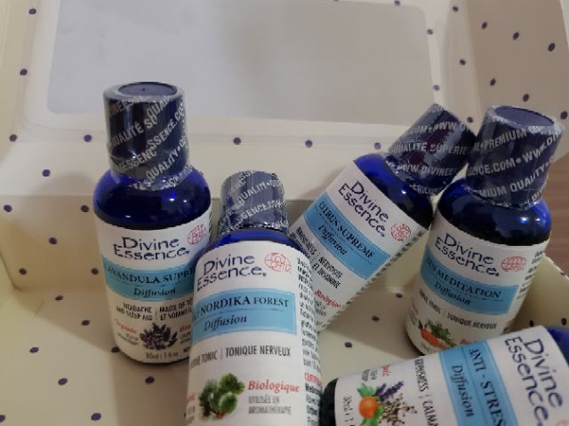 Tinh dầu hữu cơ Divine Essence pha sẵn 30ml | BigBuy360 - bigbuy360.vn