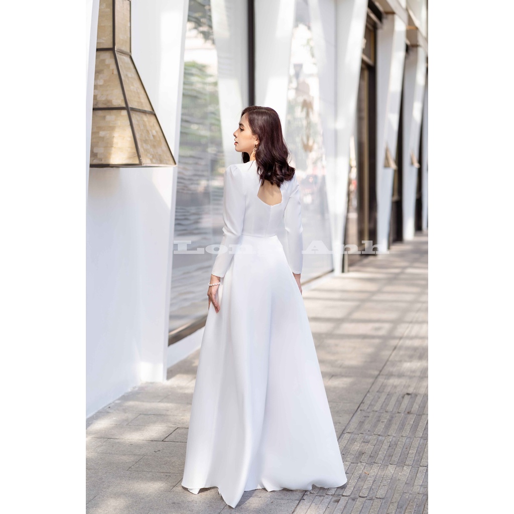 Váy cổ U xẻ đùi hiện đại trẻ trung