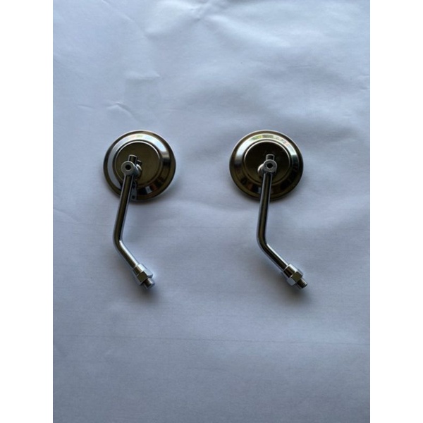 Kiếng tròn inox nhỏ 10li bên trái