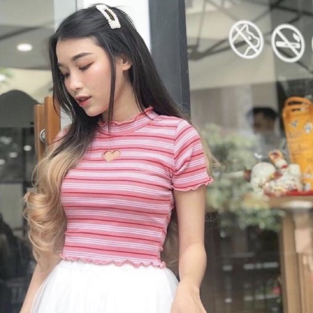 Áo croptop sọc khoét trái tim 7 màu cuốn biên