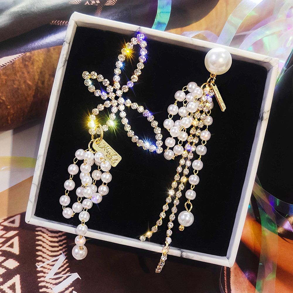 Hoa tai dáng dài đính đá và hạt ngọc trai mặt hình cánh bướm xinh xắn cho nữ