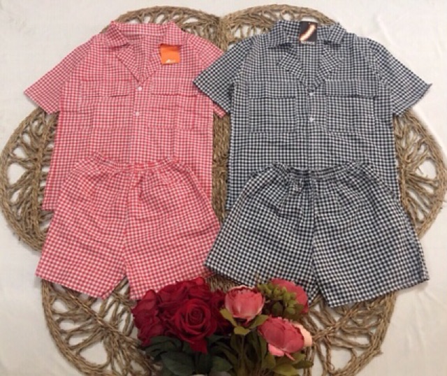 Sét vest kẻ cổ Vuông | BigBuy360 - bigbuy360.vn