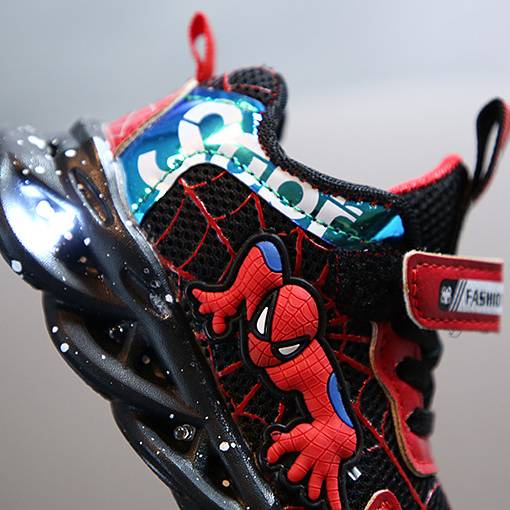 Giày Thể Thao Thoáng Khí Chống Trượt Có Đèn Led Phong Cách Marvel Spiderman Cho Bé Trai