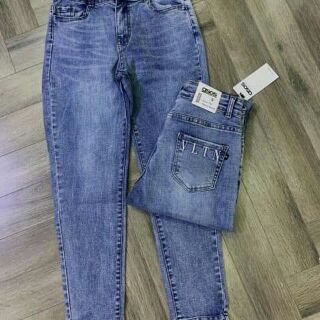 Quần jeans VLTN siêu đẹp