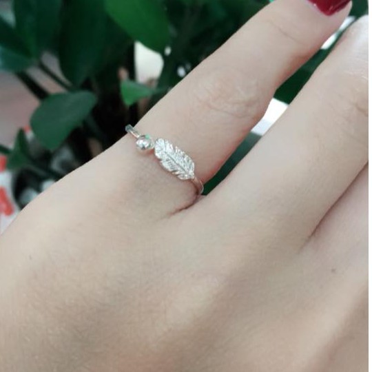 NHẪN LÔNG VŨ - [ CHUYÊN SỈ BẠC TA ]