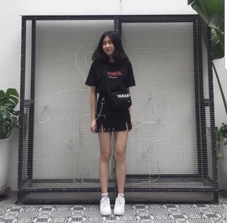 Chân váy dây xích Chain Skirt