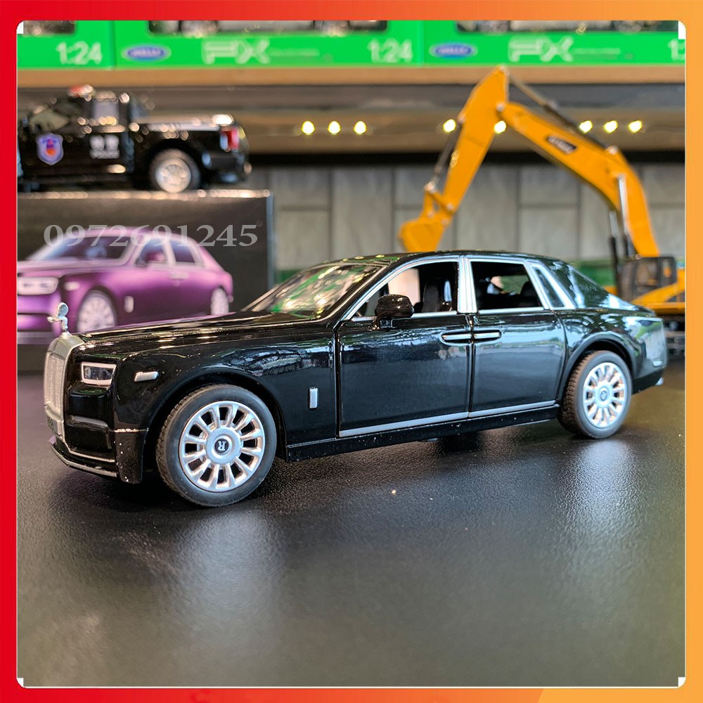 Xe mô hình Rolls Royce Phantom VIII tỉ lệ 1:30 màu đen