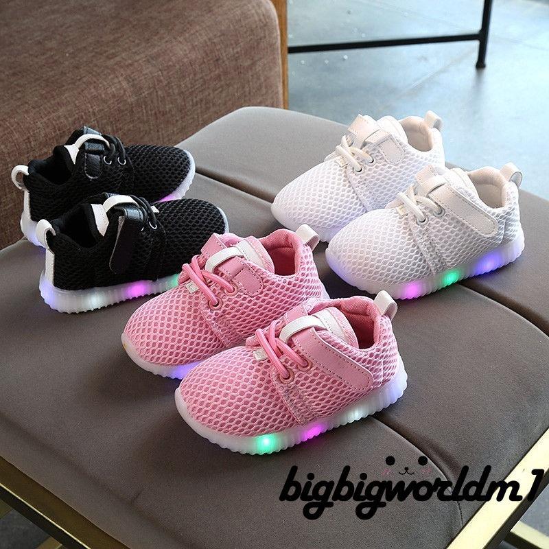 Giày thể thao có đèn LED phát sáng cho bé trai bé gái