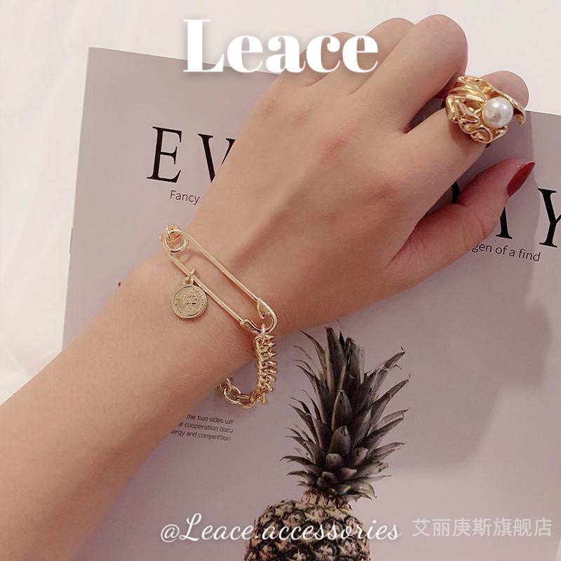 Vòng tay nữ, lắc tay nữ xích mặt đồng xu cá tính BL005 Leace.accessories