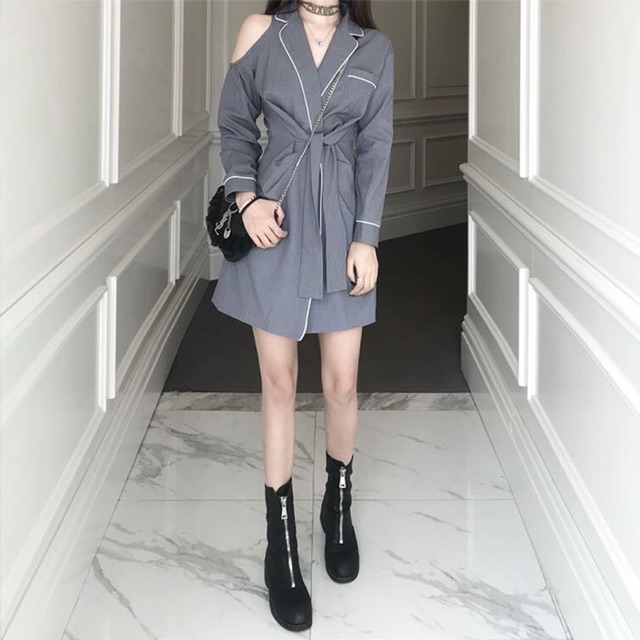 Đầm vest khoét vai