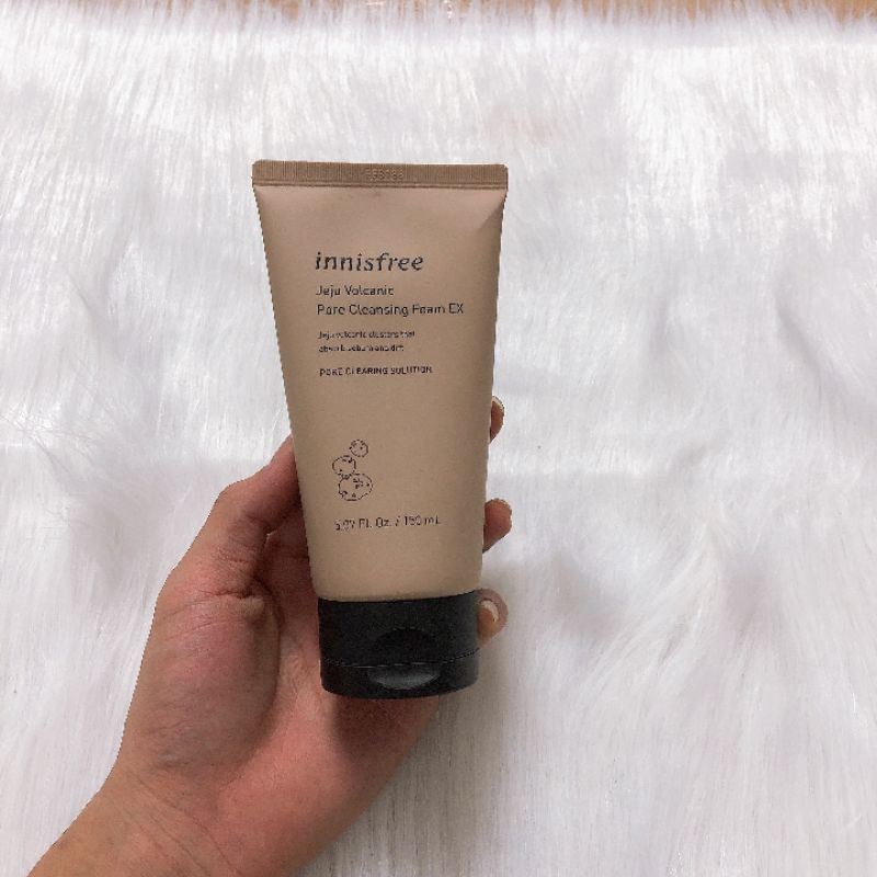 Sữa Rửa Mặt Tro Núi Lửa Innisfree Jeju Volcanic Innisfree Sạch Bã Nhờn Ngăn Ngừa Mụn