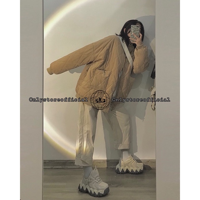 Áo bomber nâu vàng và quần kaki be, nhận hàng có vấn đề liên hệ shop trước khi đánh giá