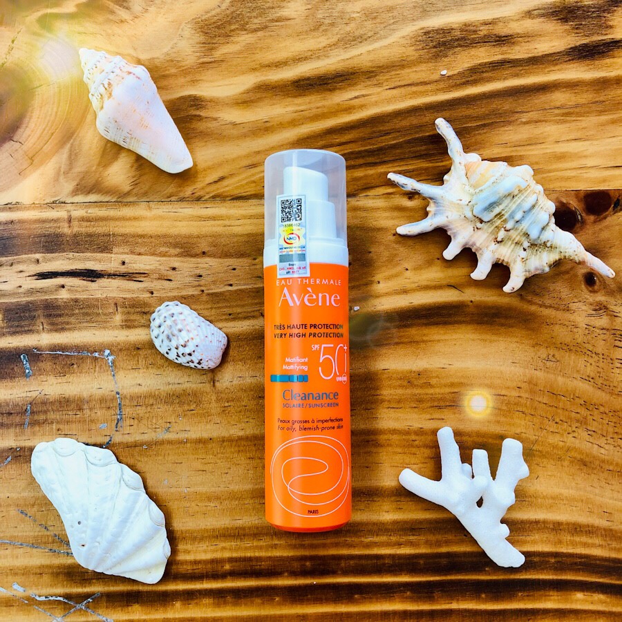 Kem chống nắng Avène Cleanance Protection 50+ – 50ml, bảo vệ tối đa cho da nhờn mụn
