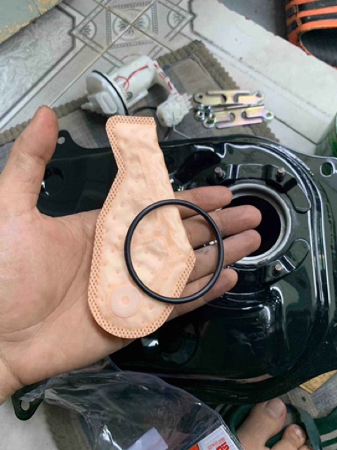 Thùng xăng 6,5l winner,winx