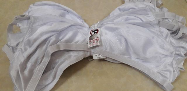 Áo ngực vải phi bóng bà già giá rẻ
