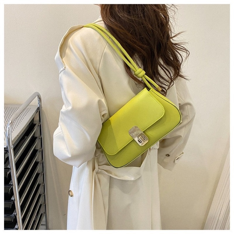 Túi Đeo Chéo Vai Hình Vuông Nhỏ Mẫu Mới 2022 NB00395