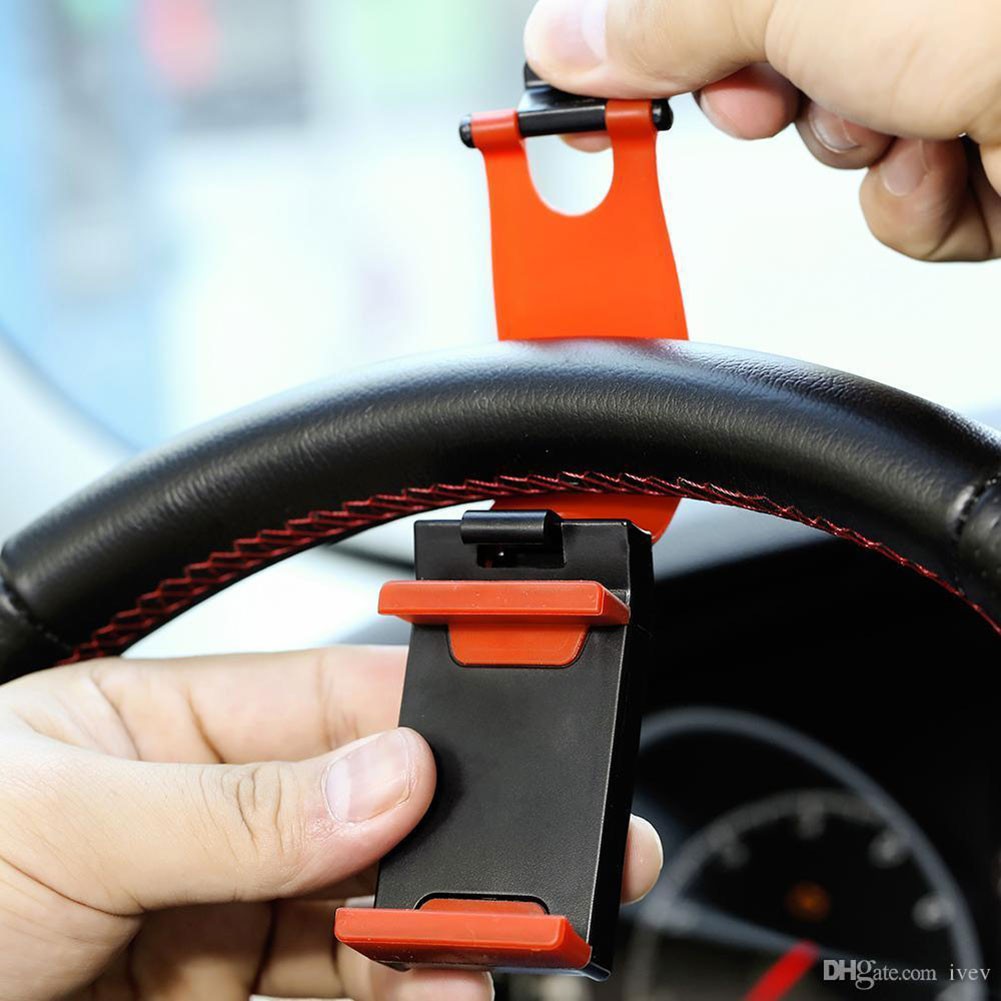 Giá đỡ điện thoại gắn vô lăng xe hơi tiện dụng | BigBuy360 - bigbuy360.vn