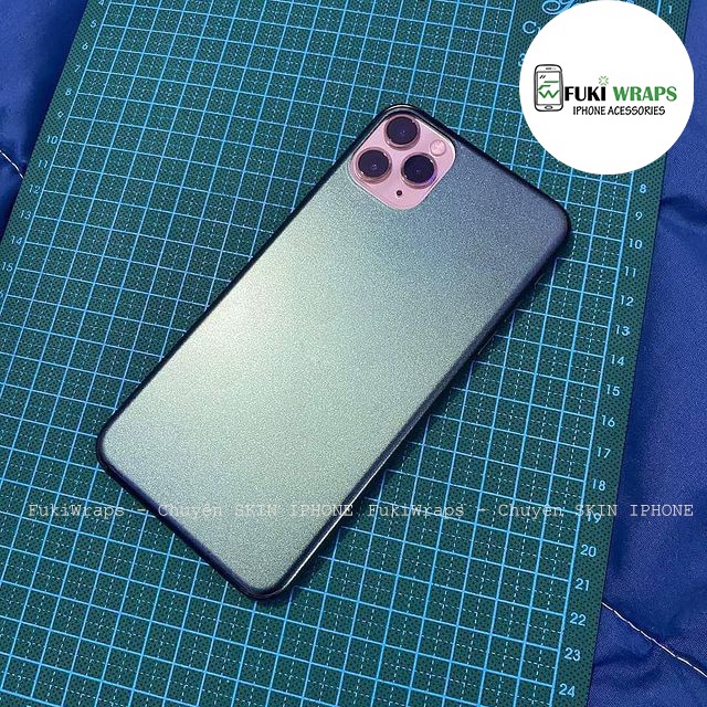 Tấm Dán FULL Viền Matte Green Metallic Hãng Teckwrap Dành cho 13ProMax 12ProMax 11ProMax XSMAX X XS XR 7PLUS FUKISHOP