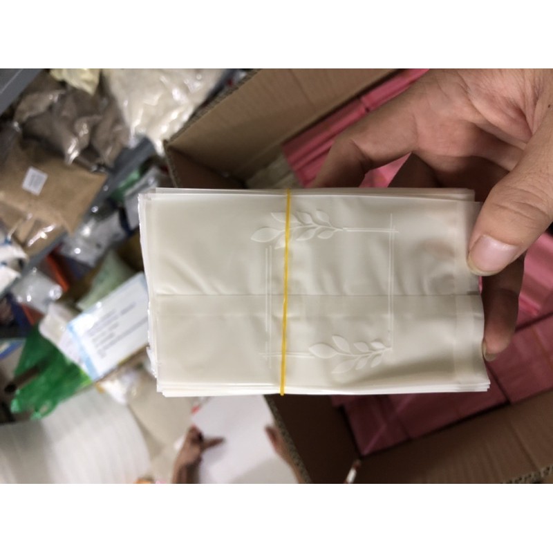 Túi Nilon trắng đựng bánh dứa, kẹo nougat kt 7x12cm (tập 50 cái)