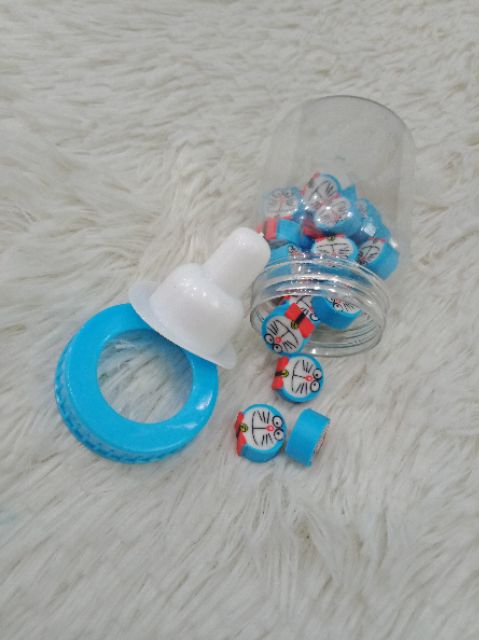 Gôm mini trong bình sữa Doraemon và Kitty 1cmx1cmx24 cục SP000029