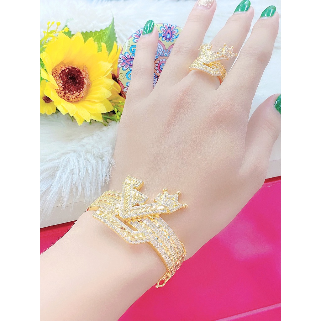 Vòng tay UHA mạ vàng 18K bền màu thiết kế cao cấp sáng lấp lánh V462
