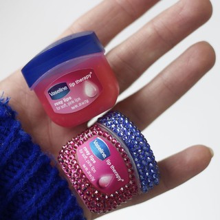 Son dưỡng môi Vaseline Lip Therapy 7g