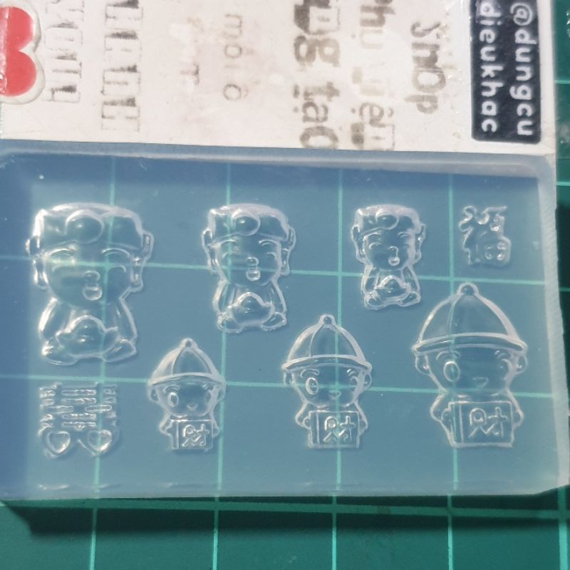 khuôn 3d nail nhóc tì dễ thương