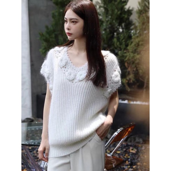 Áo len nữ tay ngắn cổ tim dáng rộng viền đan hình hoa hồng thương hiệu thời trang cao cấp Channel 𝘾𝙝𝙖𝙣𝙚𝙡 CN