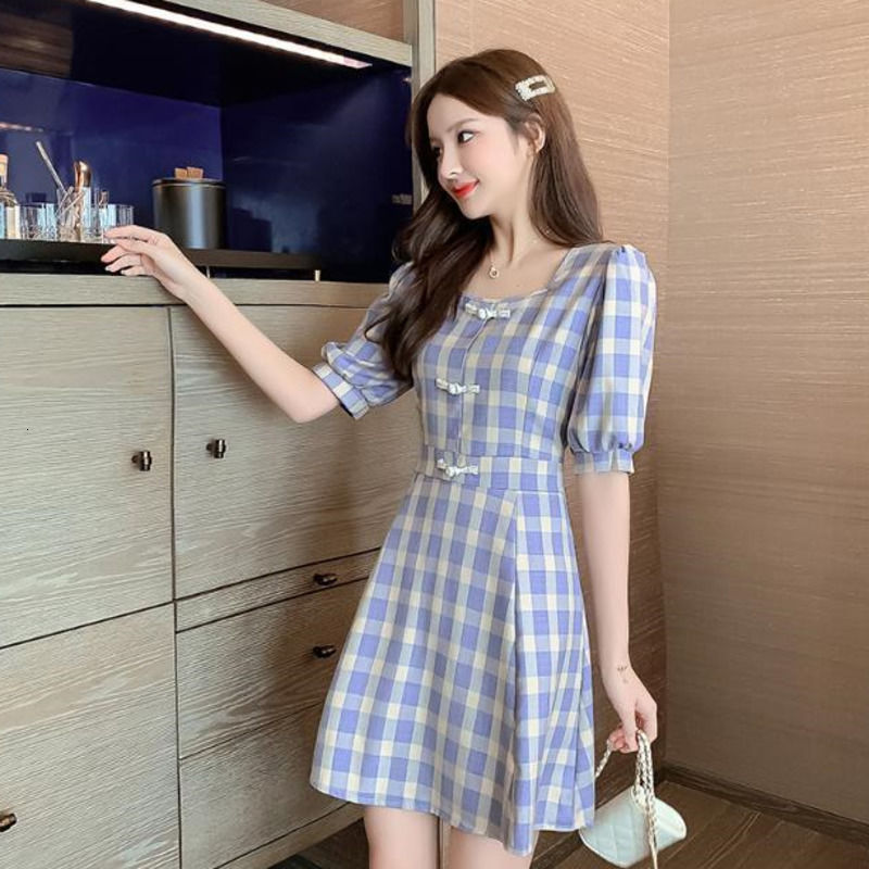 Fashion striped short sleeve dress with square collar