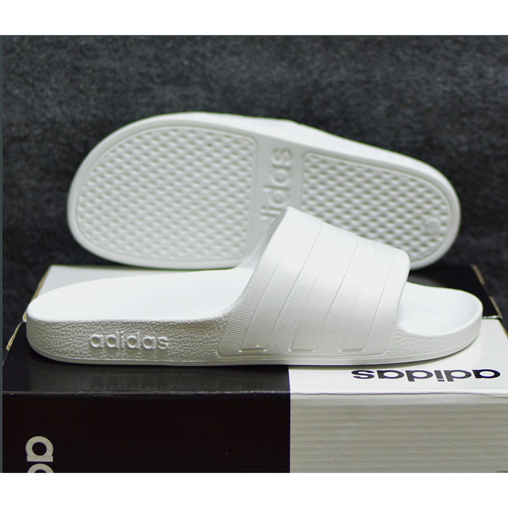 Dép Adilette Aqua màu trắng sọc trơn
