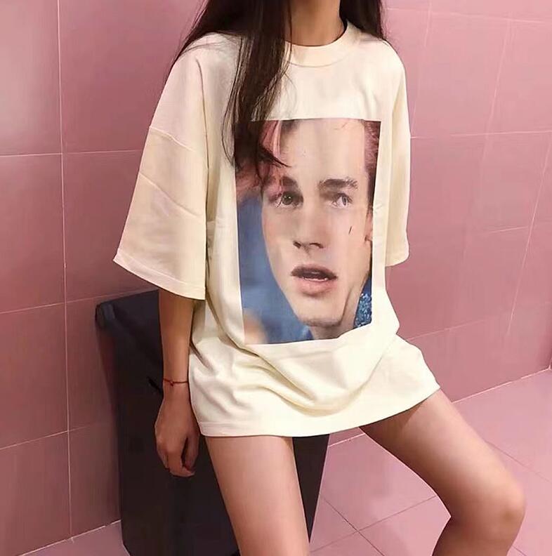 Áo Thun Ngắn Tay Unisex In Chữ Đơn Giản