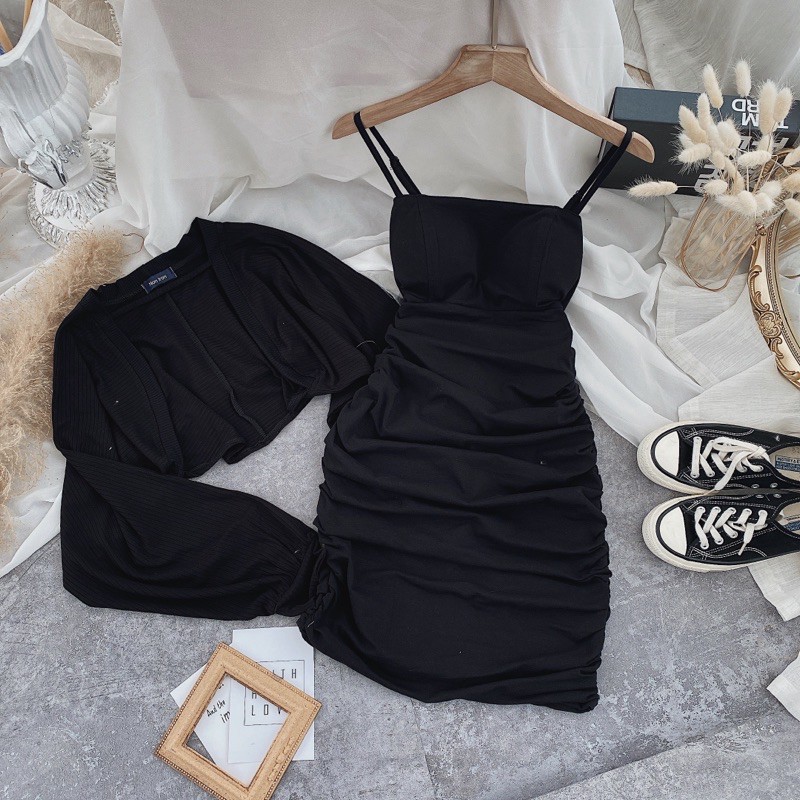 SET ĐẦM ĐEN KÈM KHOÁC CROP | BigBuy360 - bigbuy360.vn