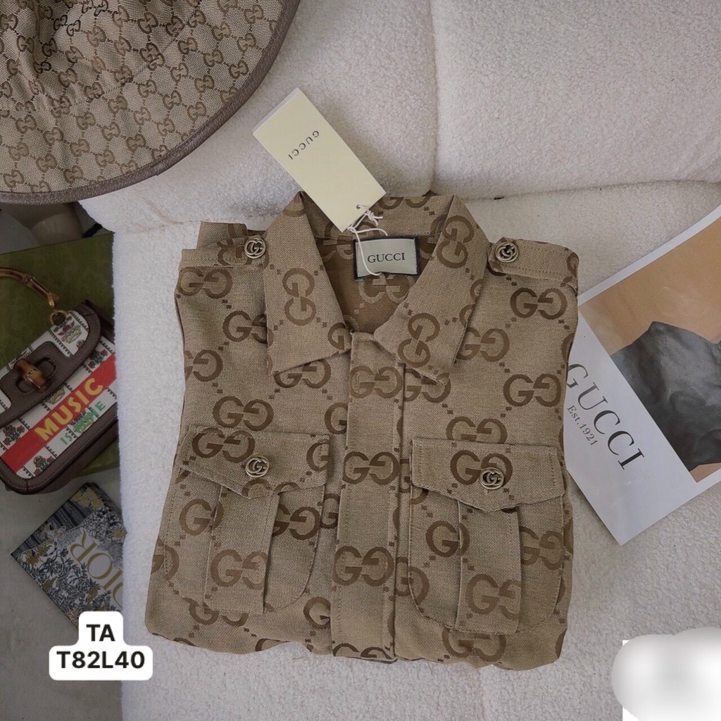 Sét bộ Jum GUCCI siêp cấp . Full tang mác túi zip mác sườn . Phom chất siu đẹp nhé . K đẹp hoàn tiền lun