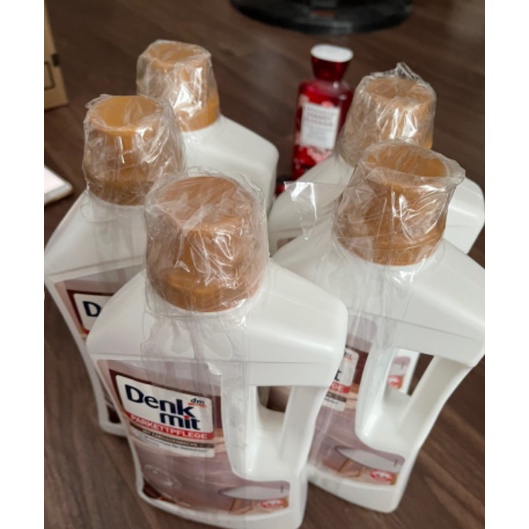 Nước lau sàn gỗ Denkmit bảo vệ gỗ lâu dài, dung tích 1l [Hàng Đức chính hãng]