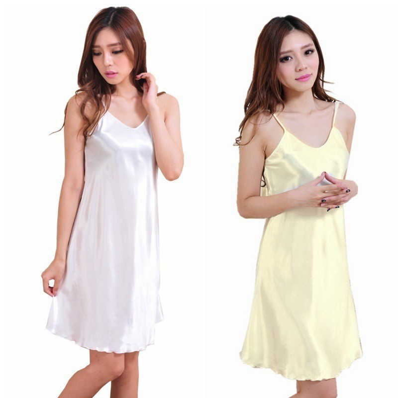 Đầm ngủ 2 dây màu trơn quyến rũ