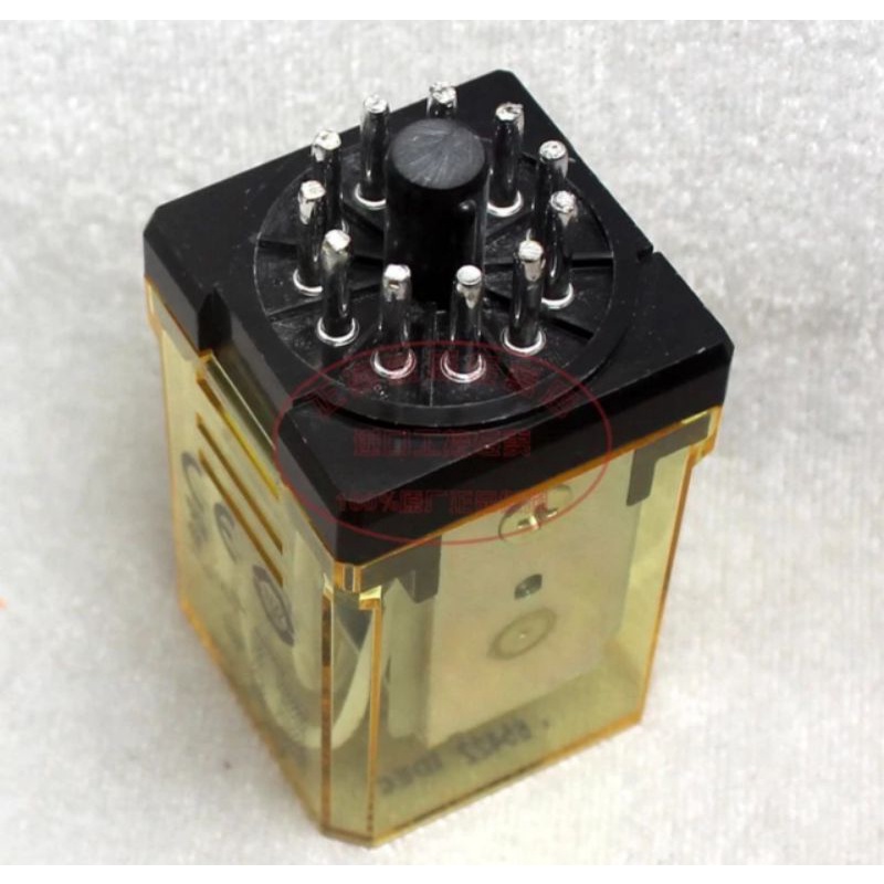 Rơ le Relay trung gian 11 chân tròn IDEC RR3P-U 10A 12V 24V 110V 220V