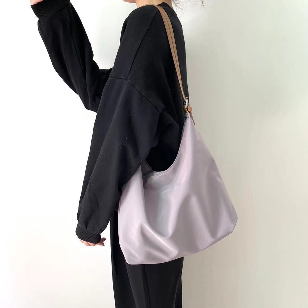 Túi đeo chéo một bên vai làm từ vải oxford thời trang cho nữ