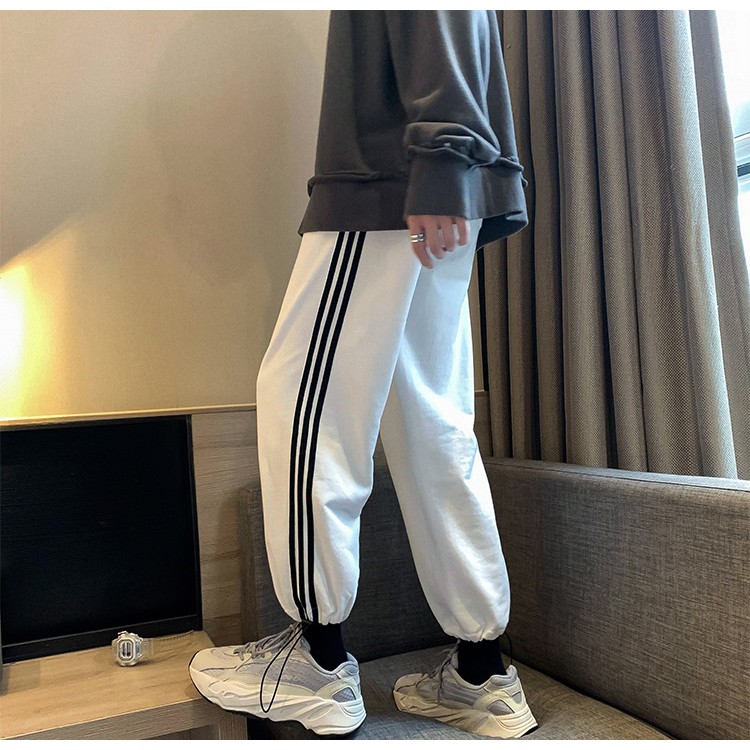 Quần JOGGER 3 SỌC nỉ bông unisex phom to chất nỉ ngoại dày dặn giá siêu rẻ | BigBuy360 - bigbuy360.vn