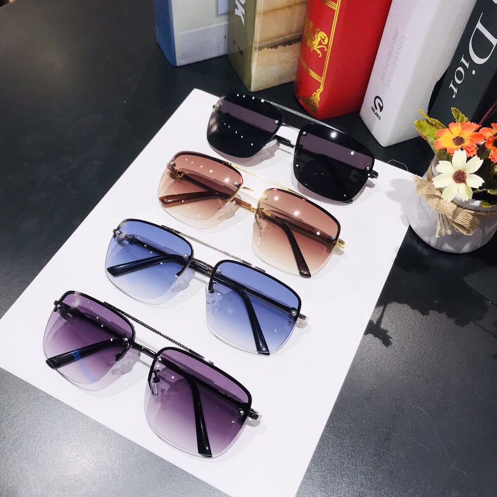 Kính Nữ Loang Màu Siêu Hot